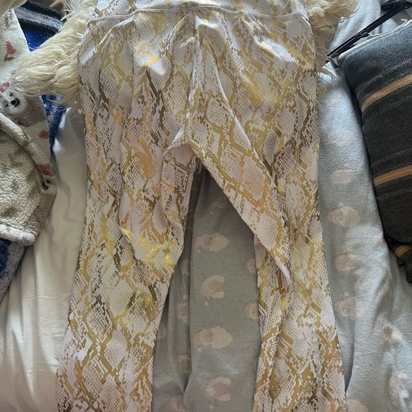 Fabletics - Picture 4 of 6